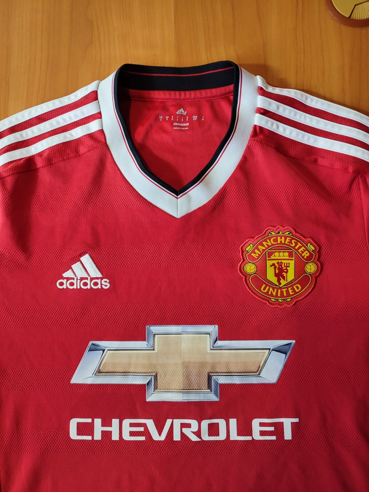 Manchester United 2015 2016 home Size S Adidas soccer shirt jersey football kit