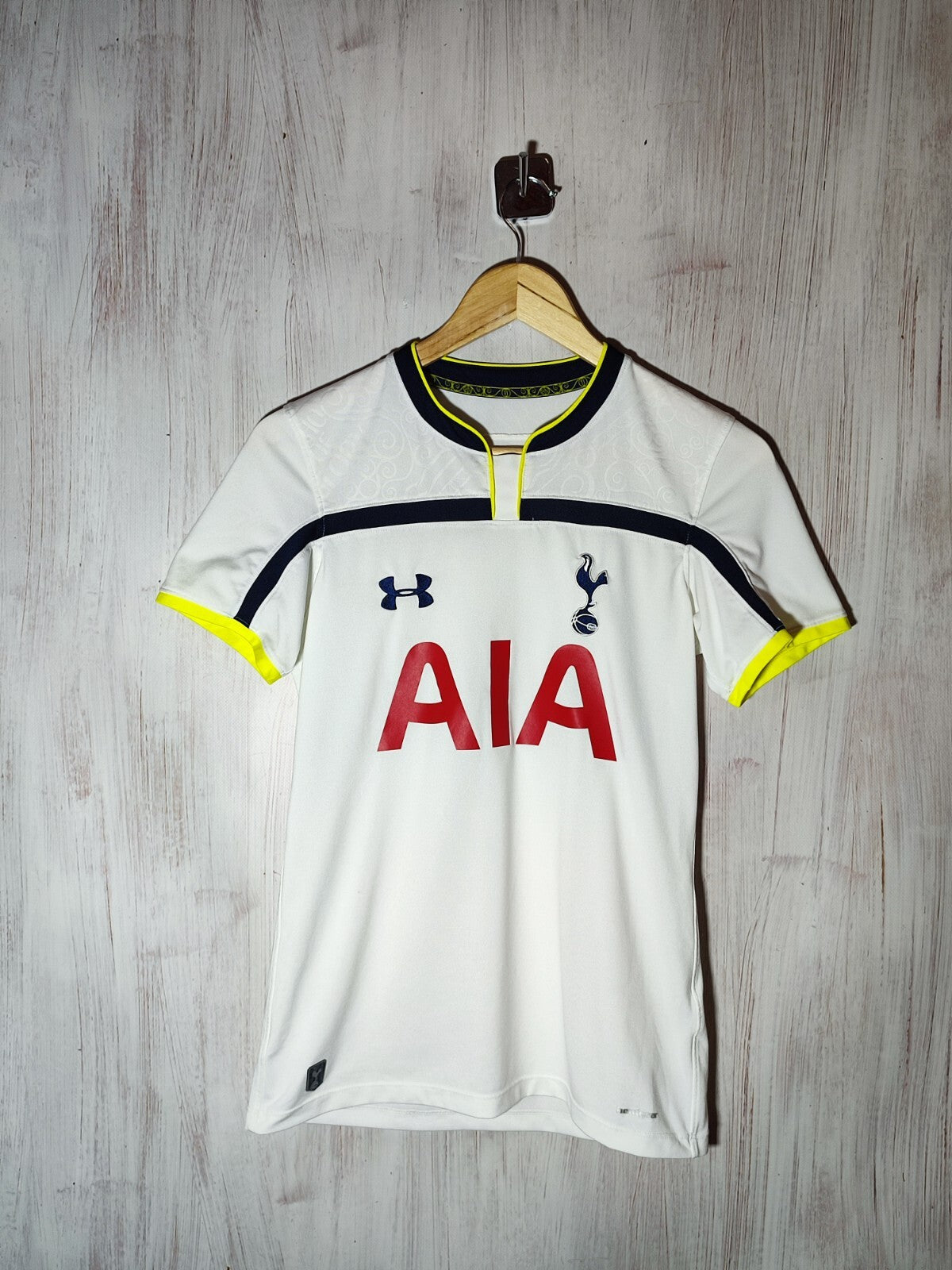 Tottenham Hotspur 2014 2015 home Size S Under Armour Spurs shirt jersey kit tee