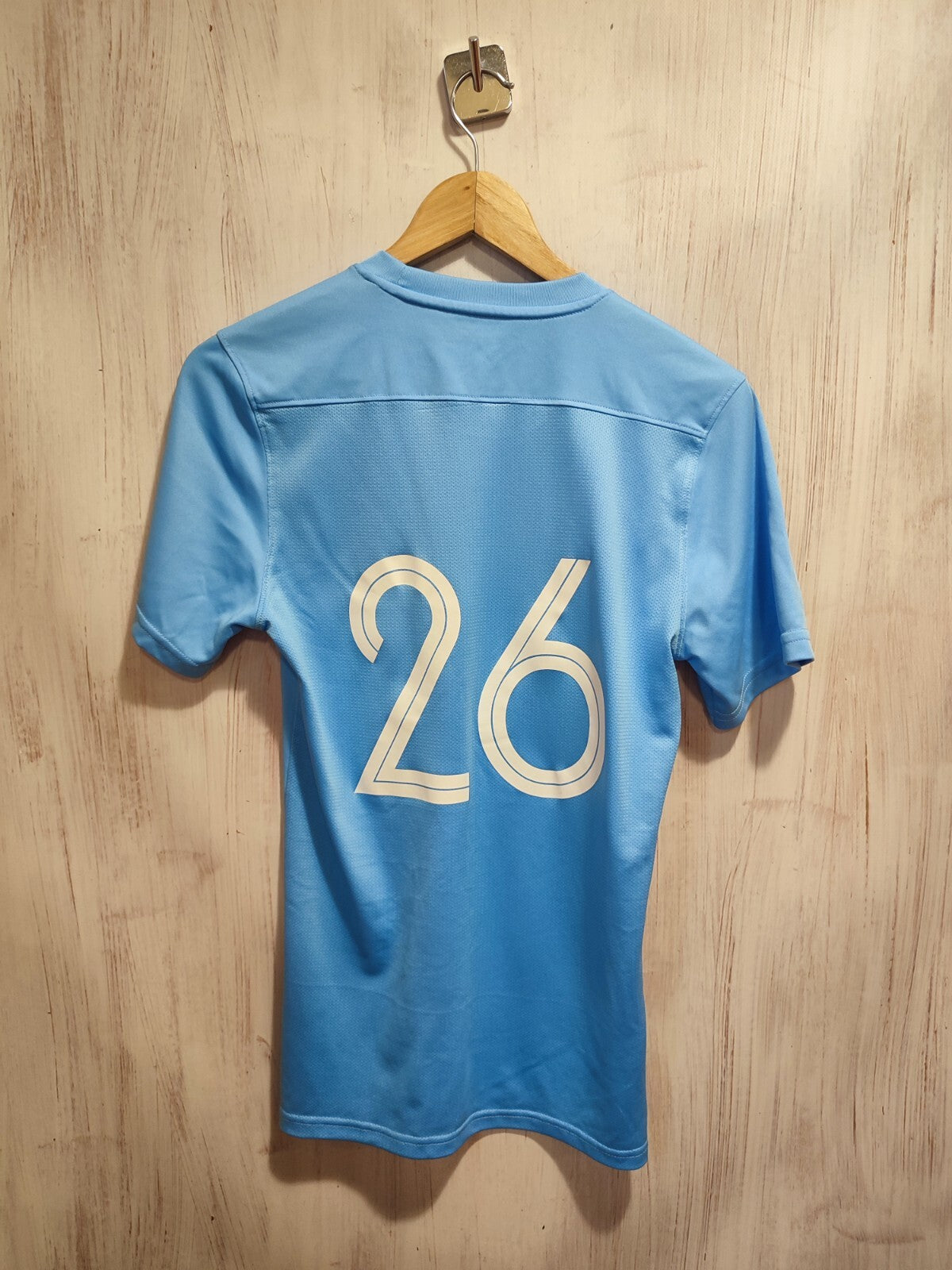 Sale United FC Size S Nike soccer shirt jersey football kit maillot trikot tee