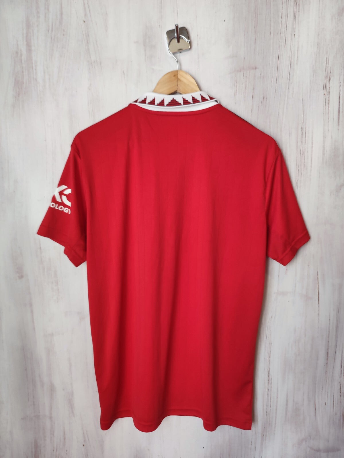 Manchester United 2022 2023 home Size M jersey shirt soccer football Adidas kit