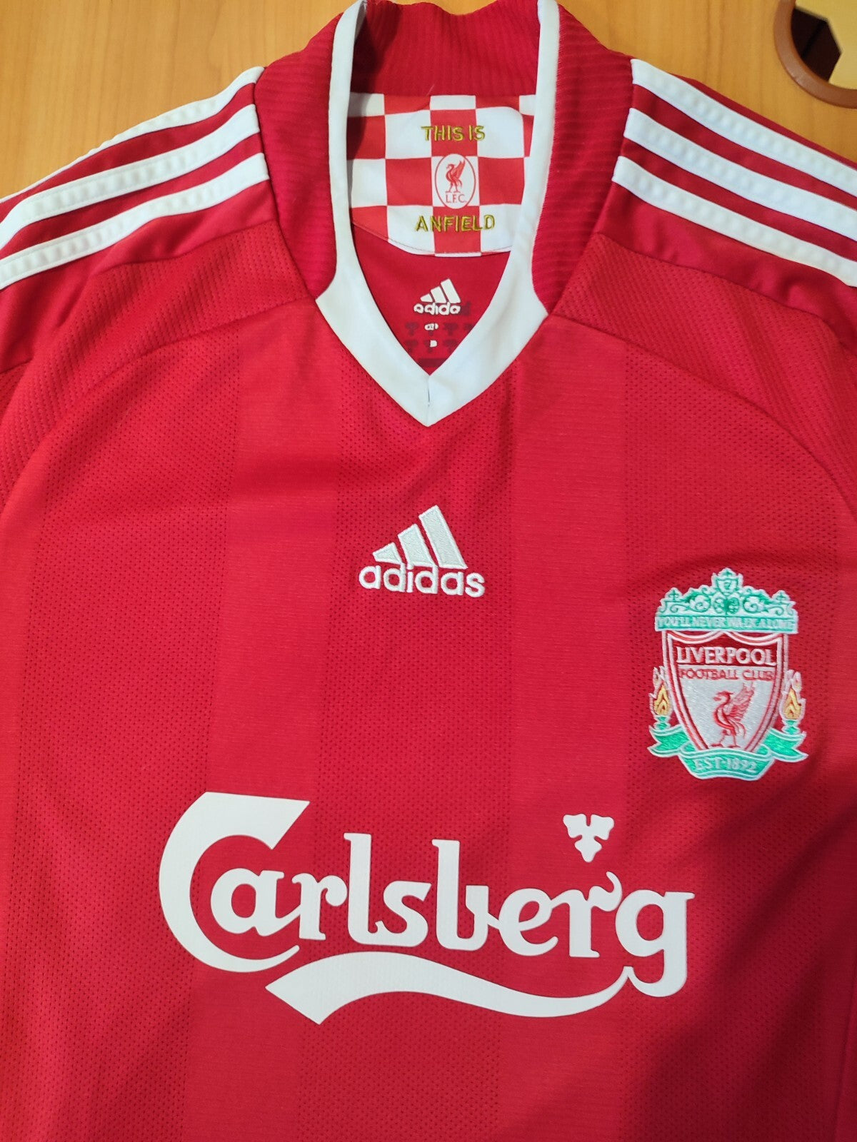 FC Liverpool 2008 2009 2010 home Size M shirt soccer football jersey kit Gerrard