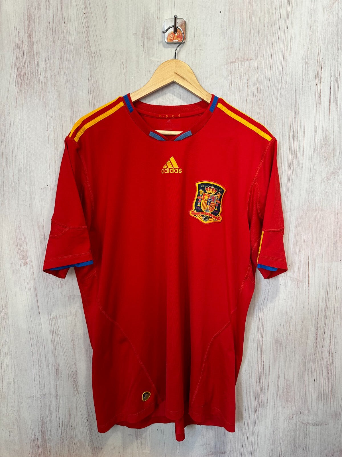 Spain national team 2010 2011 home Adidas Sz L soccer shirt jersey football kit