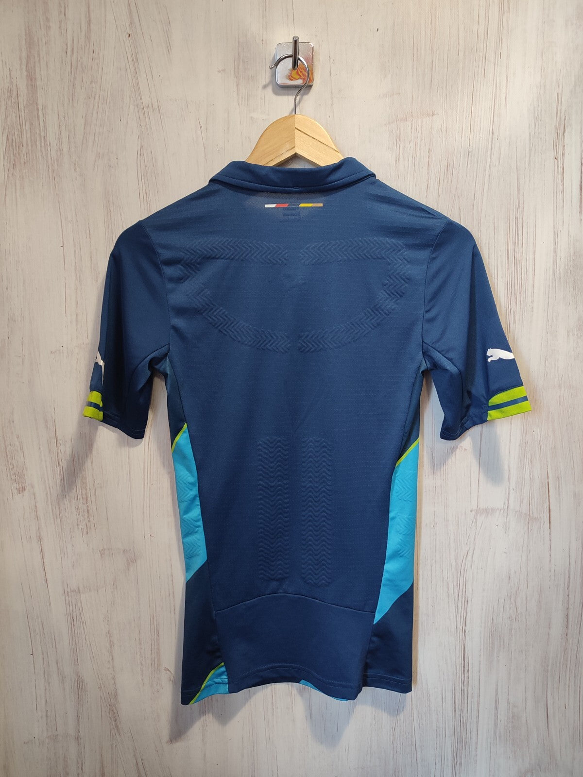 AUTHENTIC Arsenal London 2014 2015 Cup Size S Puma soccer shirt jersey 3rd Third