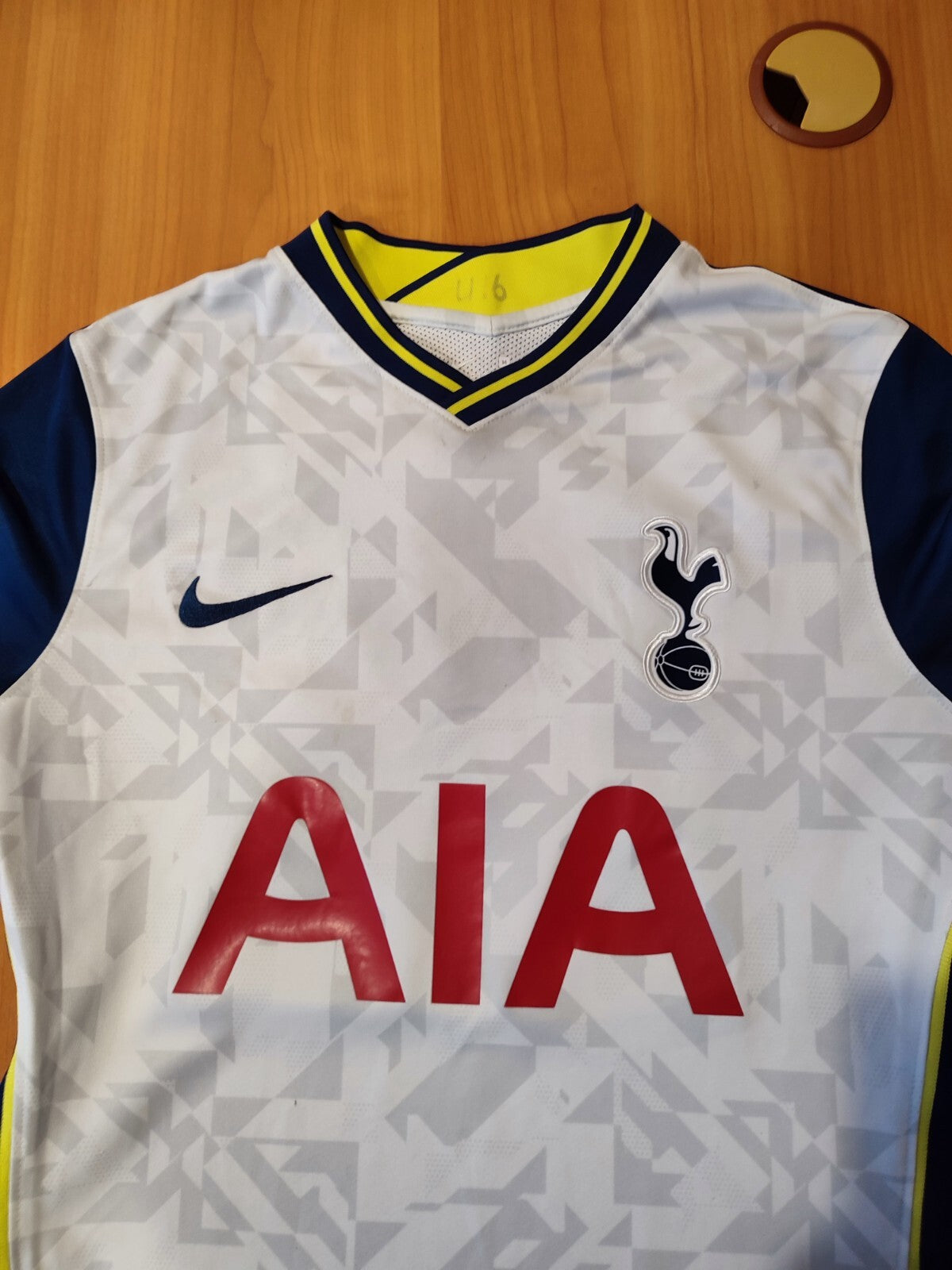 AUTHENTIC Tottenham Hotspur U16 2020 2021 home Sz M shirt jersey soccer football