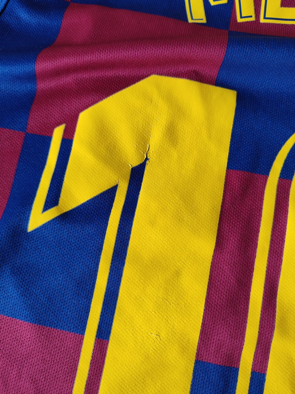 FC Barcelona 2019 2020 home Size S Nike shirt jersey kit soccer football Messi