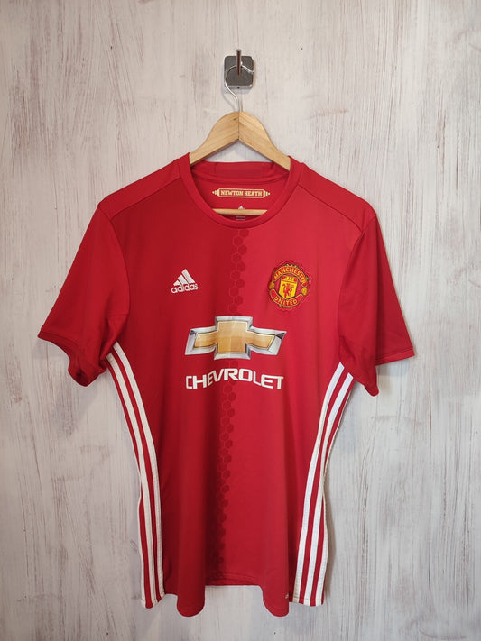 Manchester United 2016 2017 home Size M Adidas football soccer shirt jersey kit