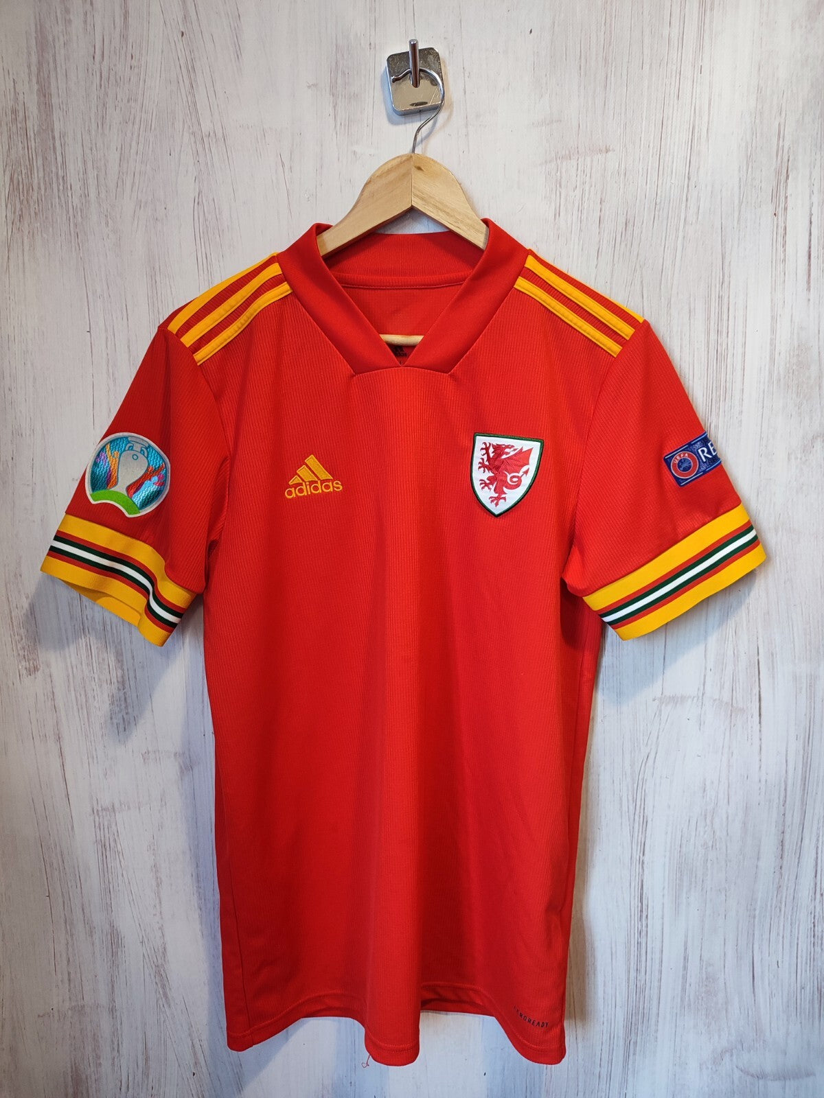 Wales nationa lteam 2020 2021 home Sz M Adidas football shirt jersey soocer kit