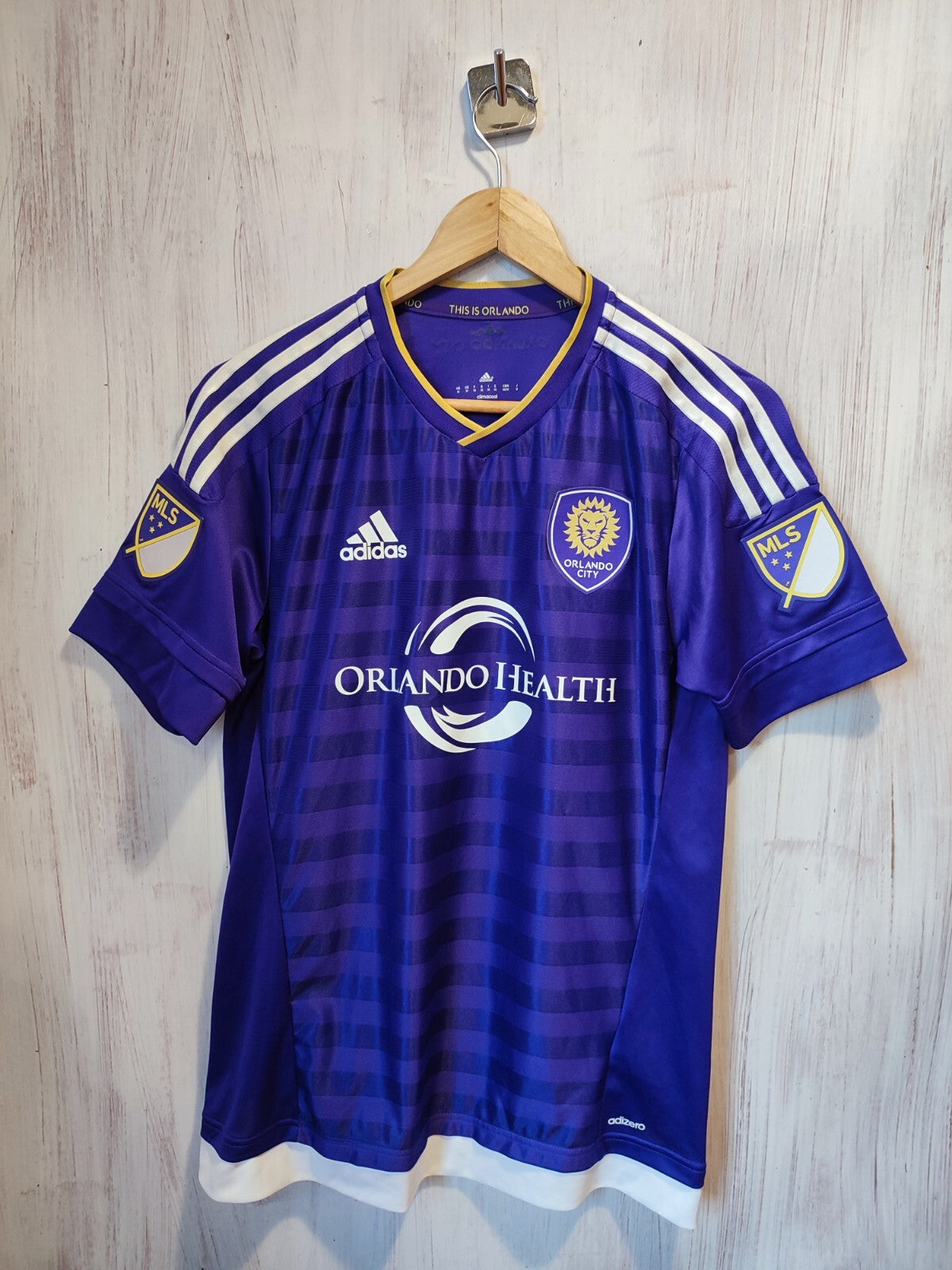 AUTHENTIC Orlando City 2014 2015 home Size M football shirt soccer jersey kit