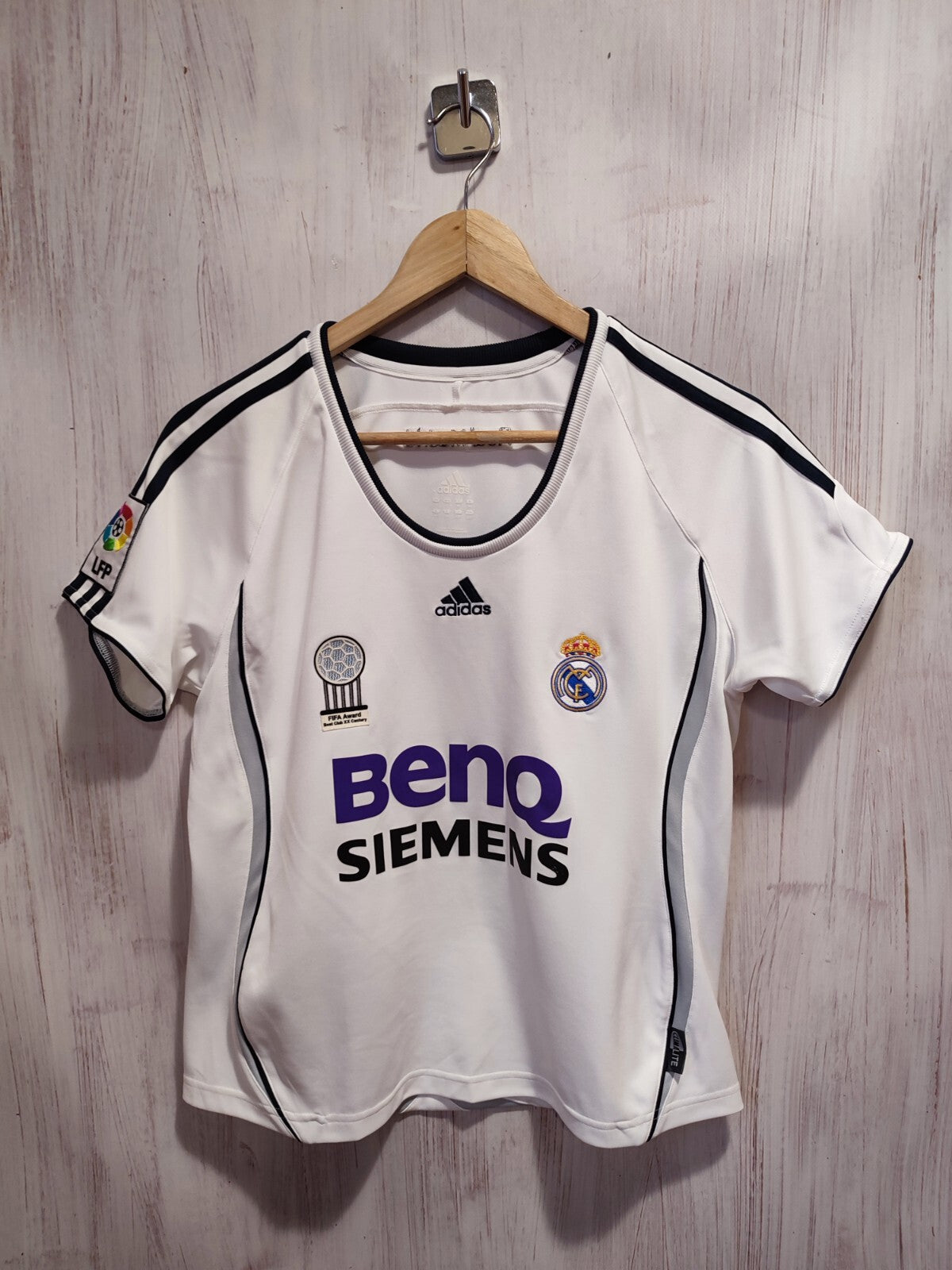 Women Real Madrid 2006 2007 home Size L Adidas shirts jersey football kit trikot