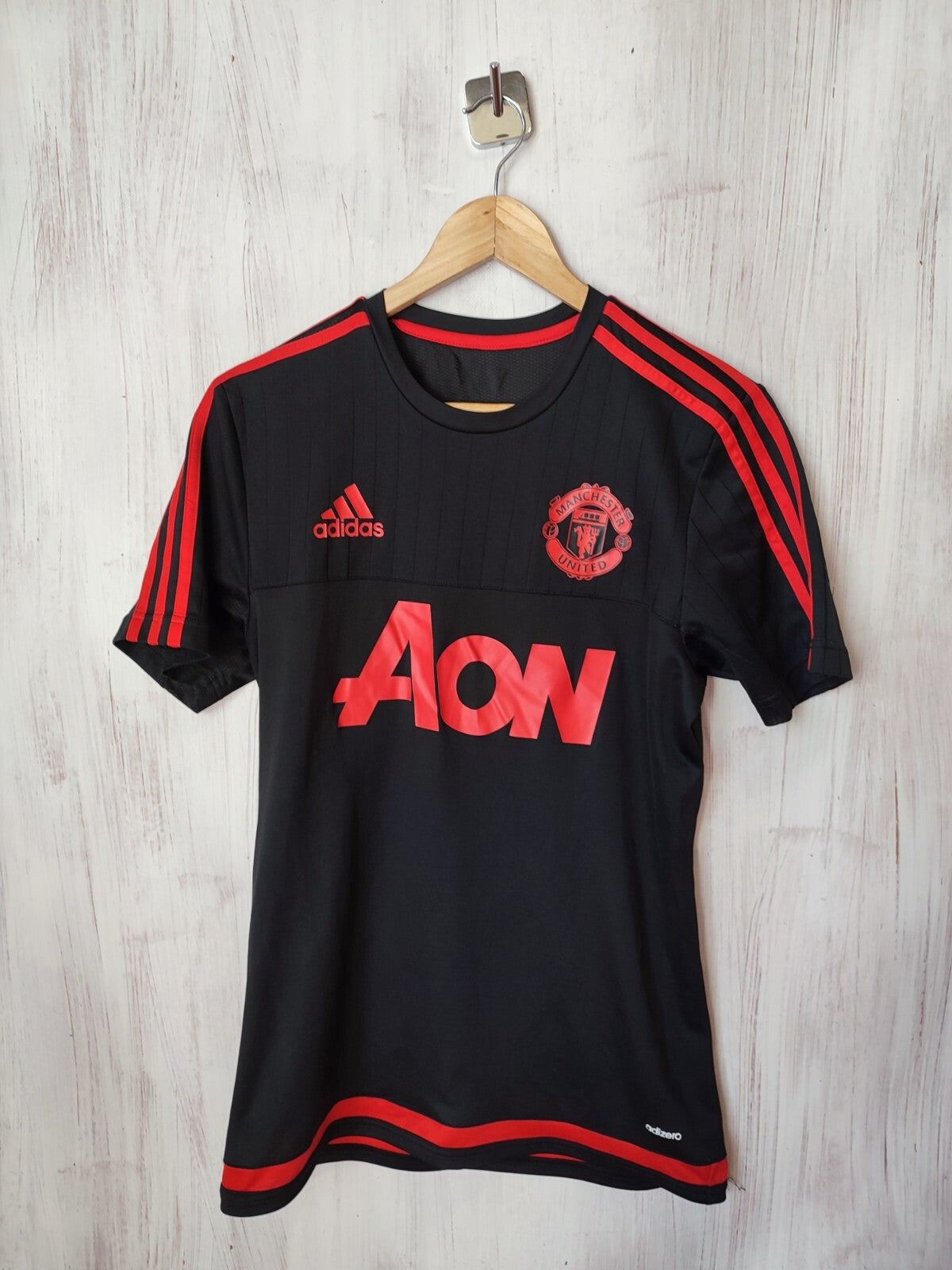 Manchester United 2015 2016 training Size S Adidas jersey shirt football soccer