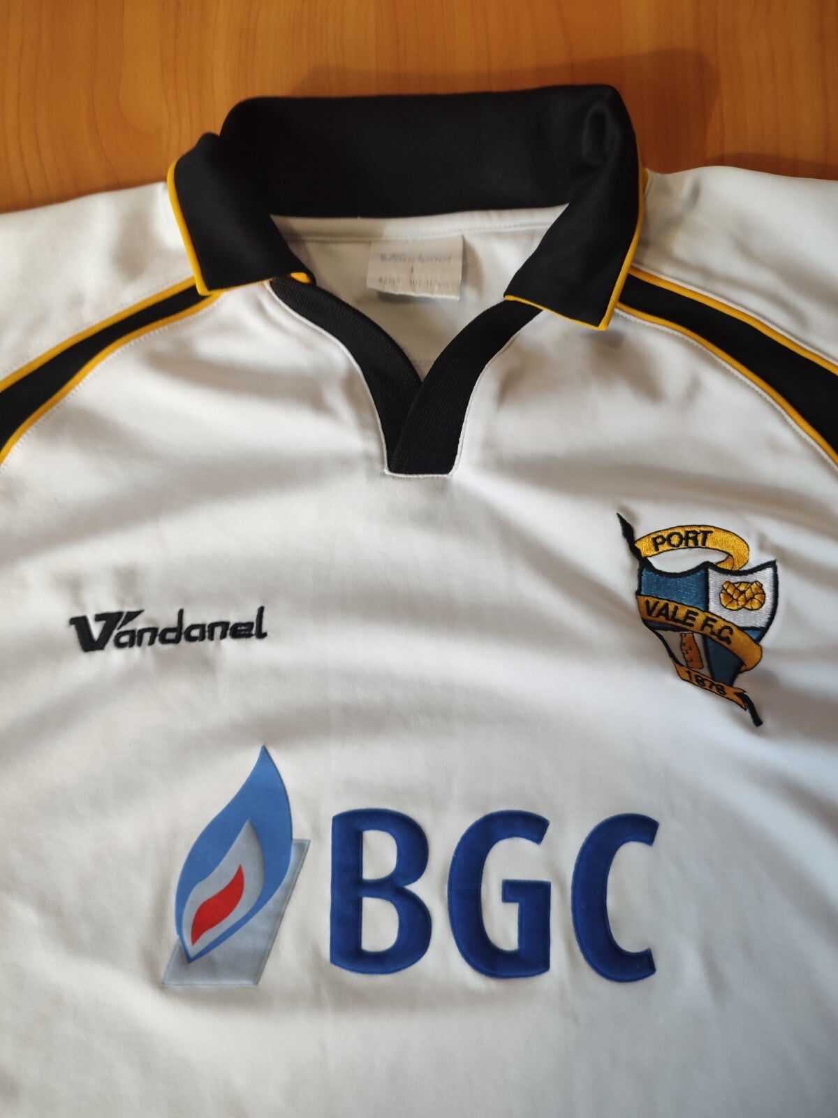 Port Vale 2005 2006 home Sz L Vandanel shirt jersey football soccer maillot kit