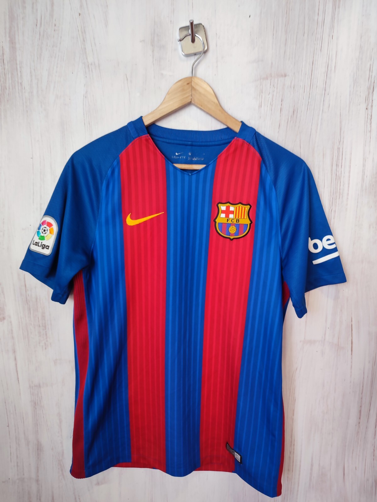 FC Barcelona 2016 2017 home Sz S Nike shirt jersey soccer football kit tee Messi