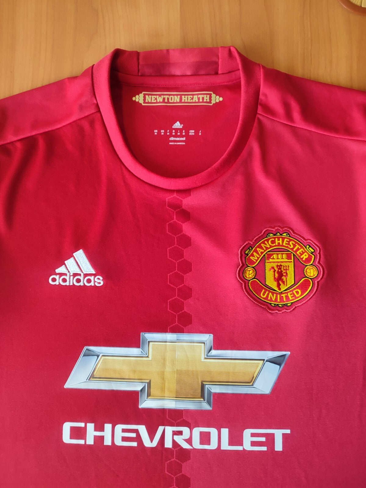 Manchester United 2016 2017 home Size M jersey soccer football shirt kit Adidas