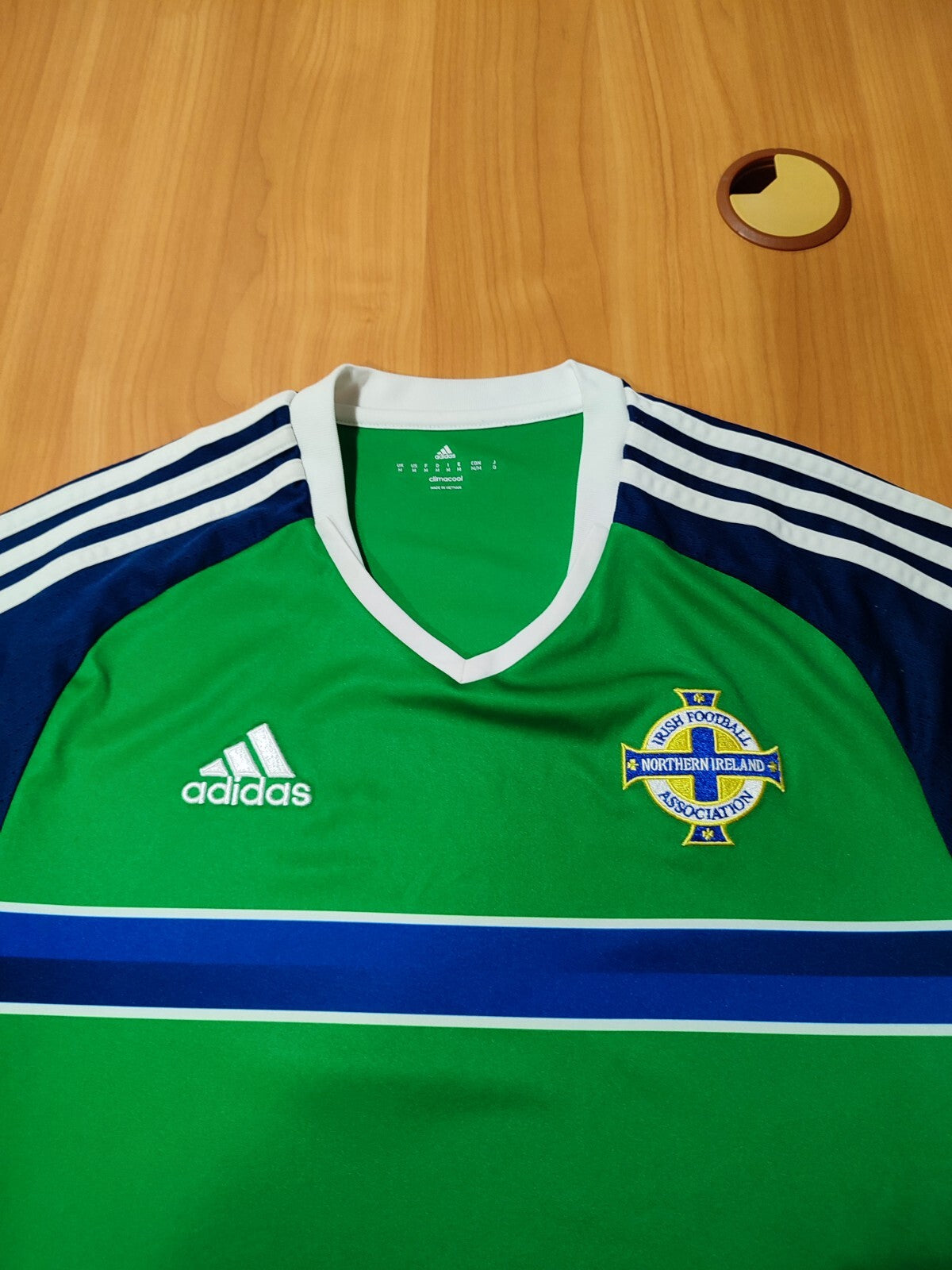 Northern Ireland 2016 2017 home Sz M Adidas shirt jersey soccer football kit tee