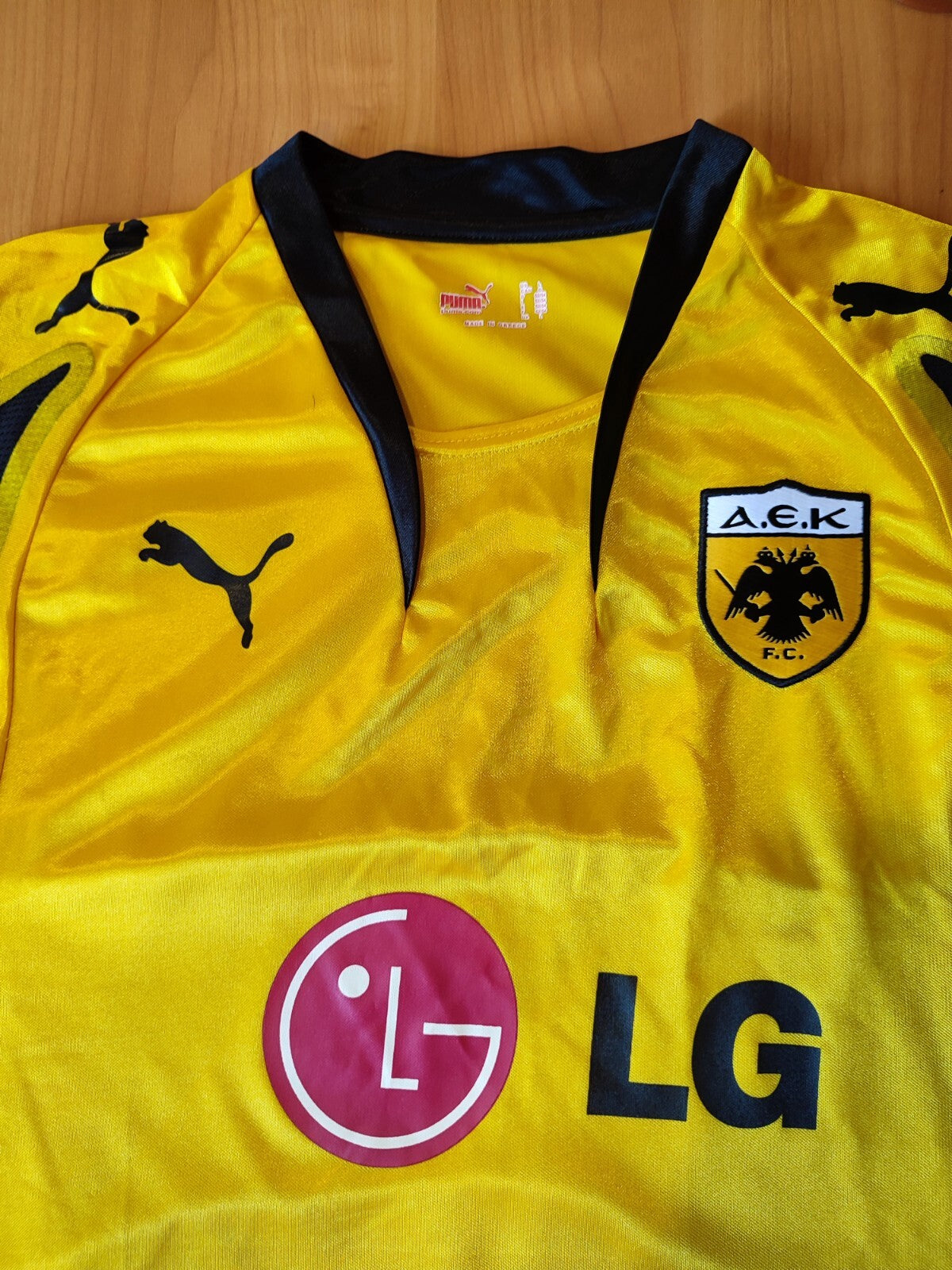AEK Athens 2007 2008 home Sz L Puma shirt jersey football soccer kit tee vintage