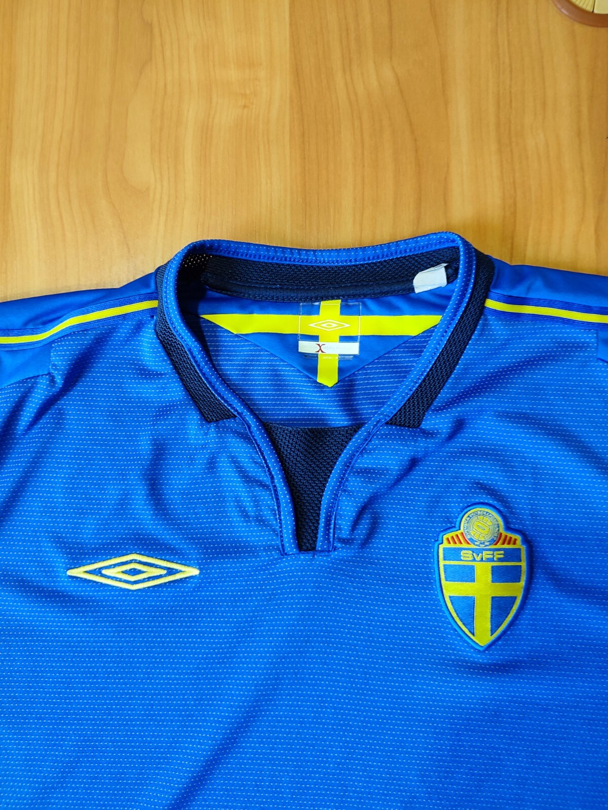 Sweden 2004 2005 2006 away Size L Umbro shirt jersey soccer football kit VINTAGE