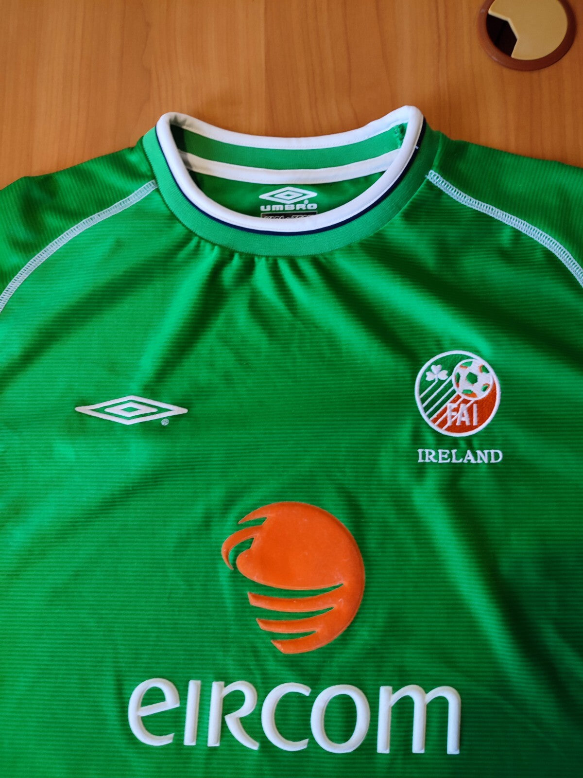 Republic of Ireland 2001 2002 2003 home Sz XL Umbro shirt jersey football soccer