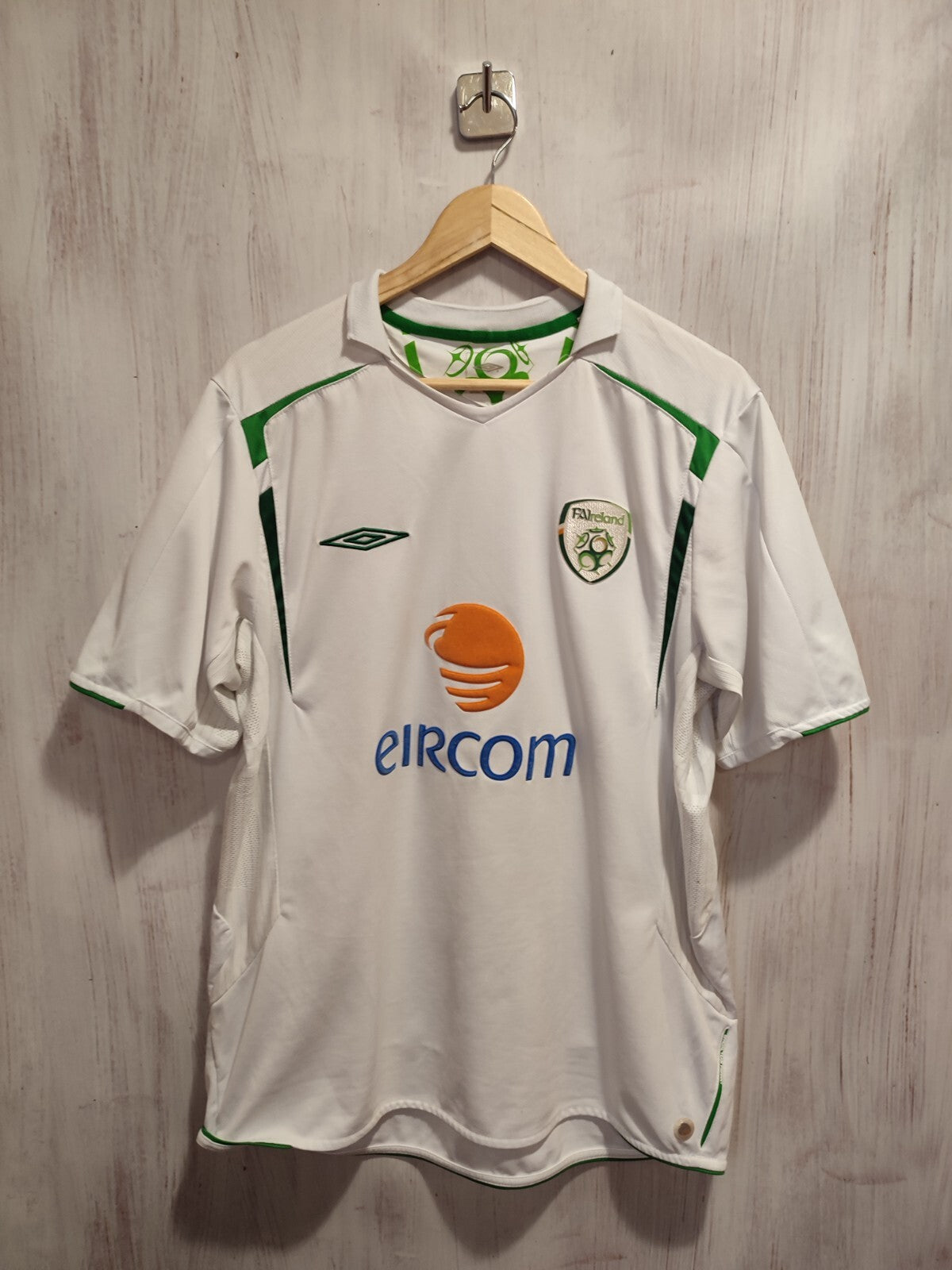 Republic of Ireland 2005 2006 away Sz XL Umbro shirt jersey soccer football kit