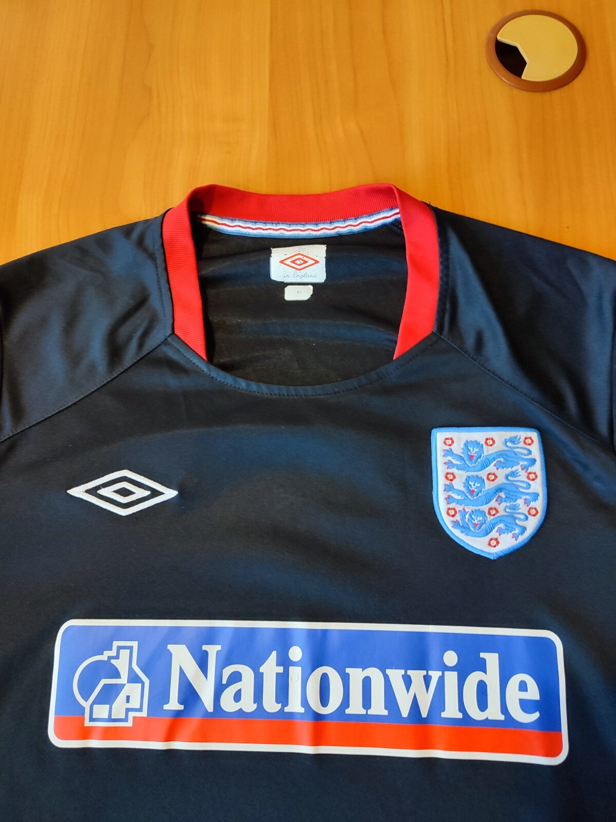 England team 2010 2011 training Size XL shirt jersey football soccer kit trikot