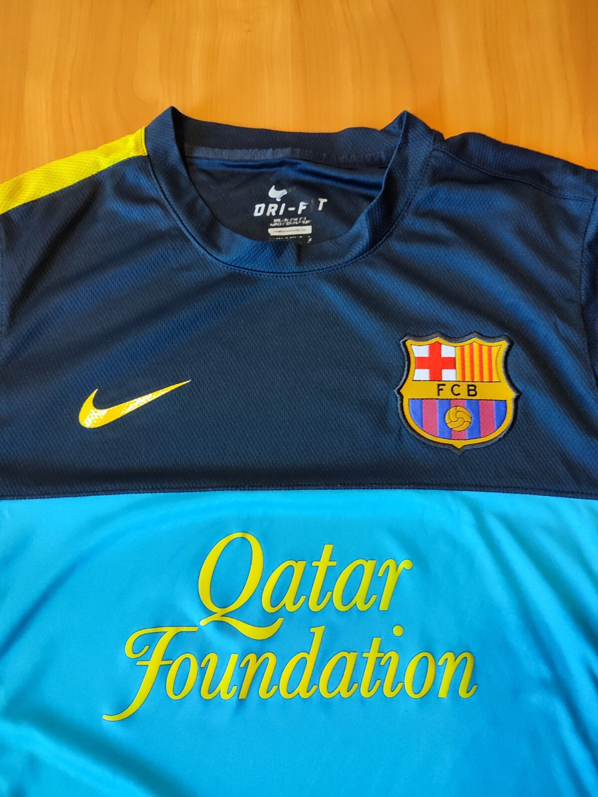 FC Barcelona 2012 2013 training Size M Nike shirt jersey tee soccer football kit