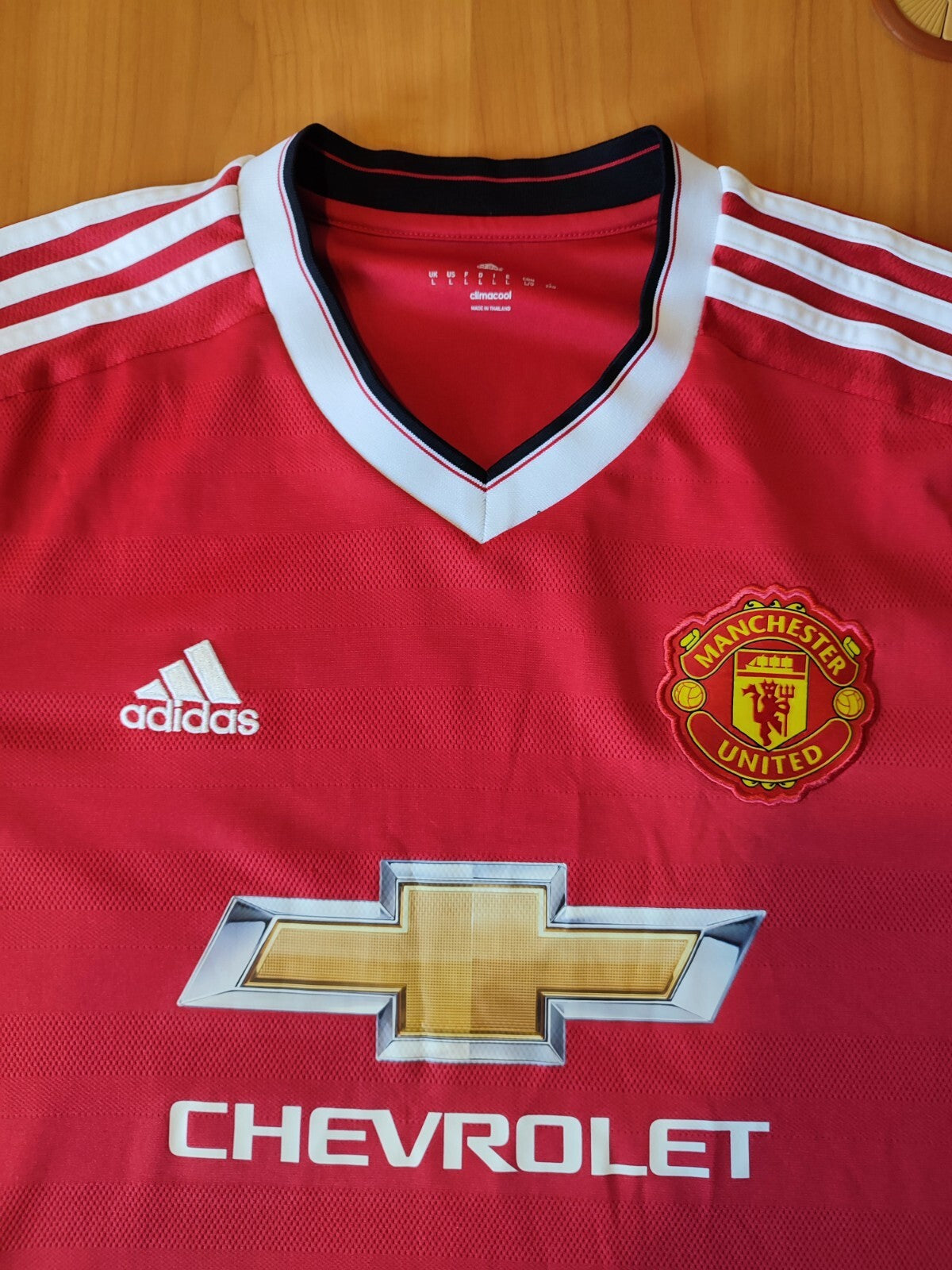 Manchester United 2015 2016 home Size L Adidas soccer shirt jersey football kit