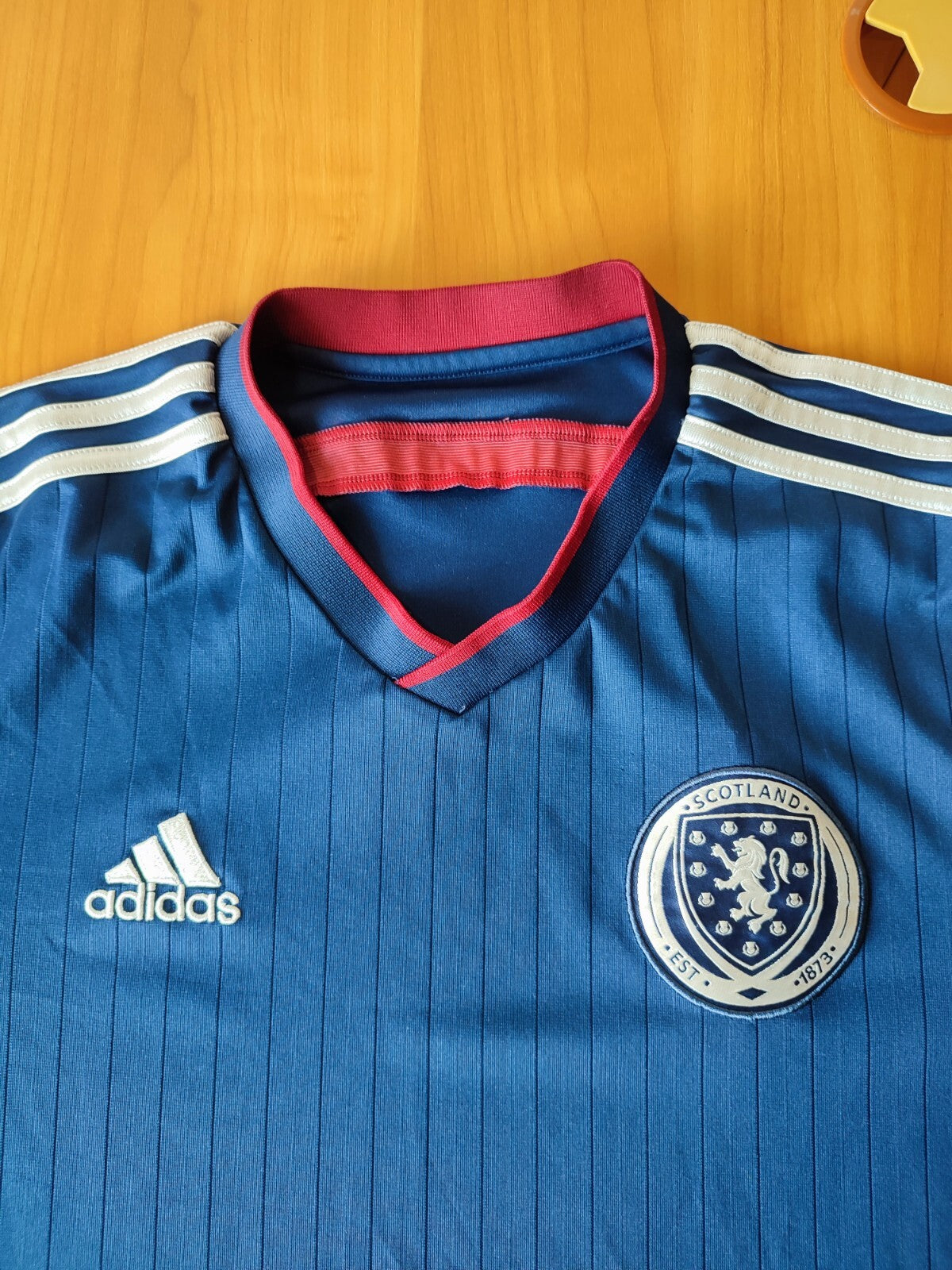 Scotland national team 2014 2015 home Sz M shirt jersey football soccer kit tee