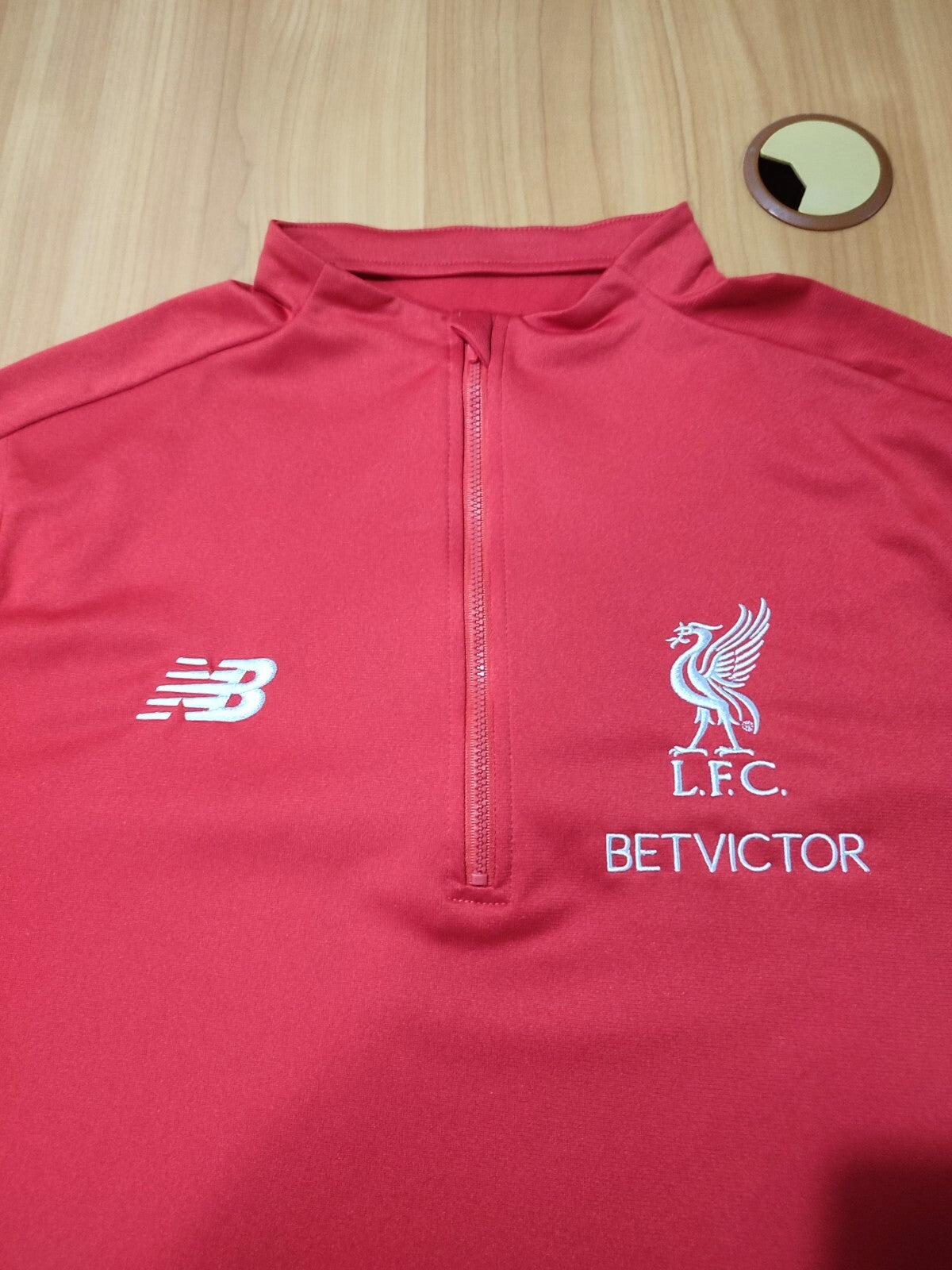FC Liverpool 2018 2019 2020 training Size XL sweater soccer kit football jacket