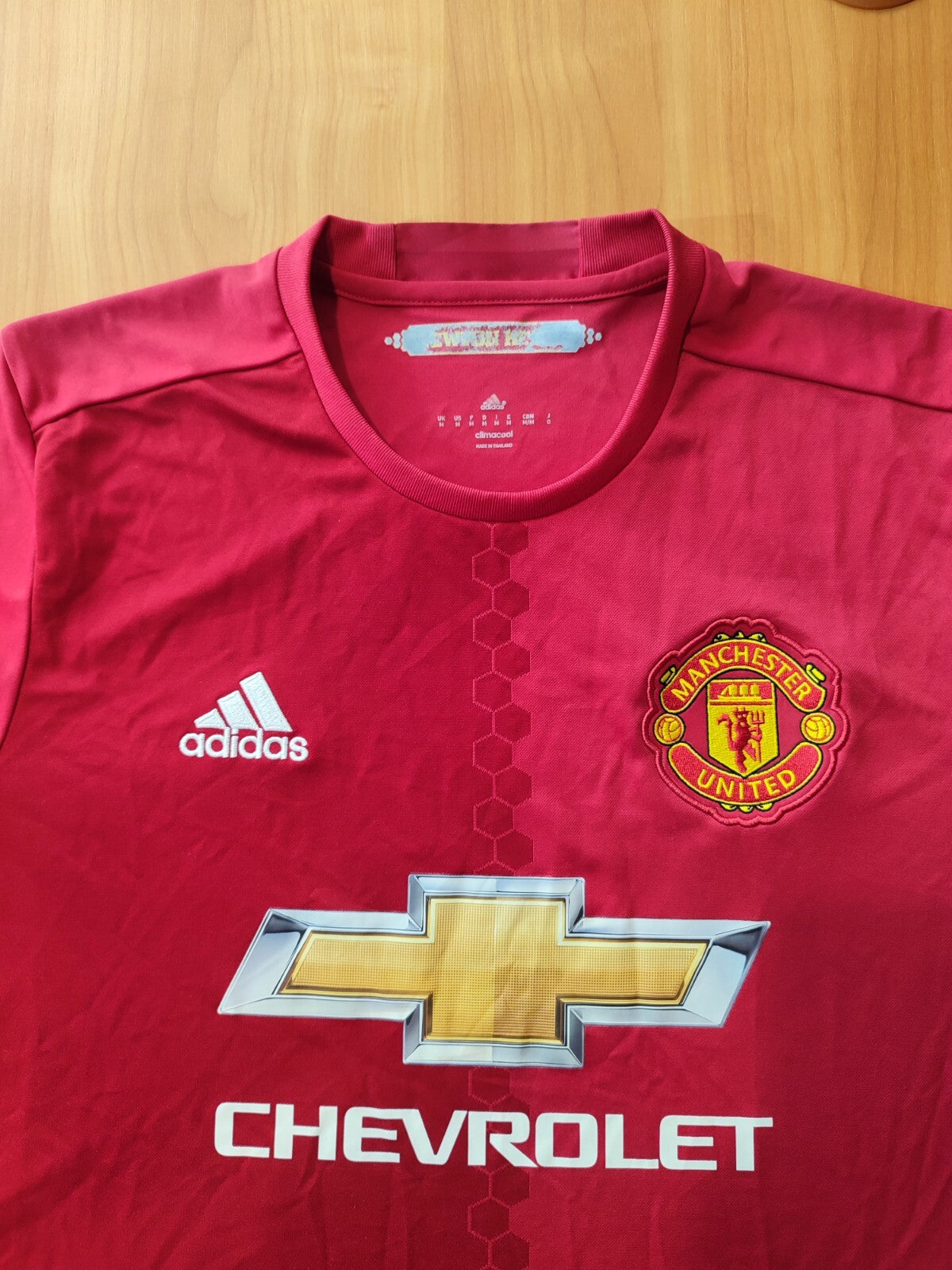 Manchester United 2015 2016 home Size M Adidas soccer shirt jersey football kit