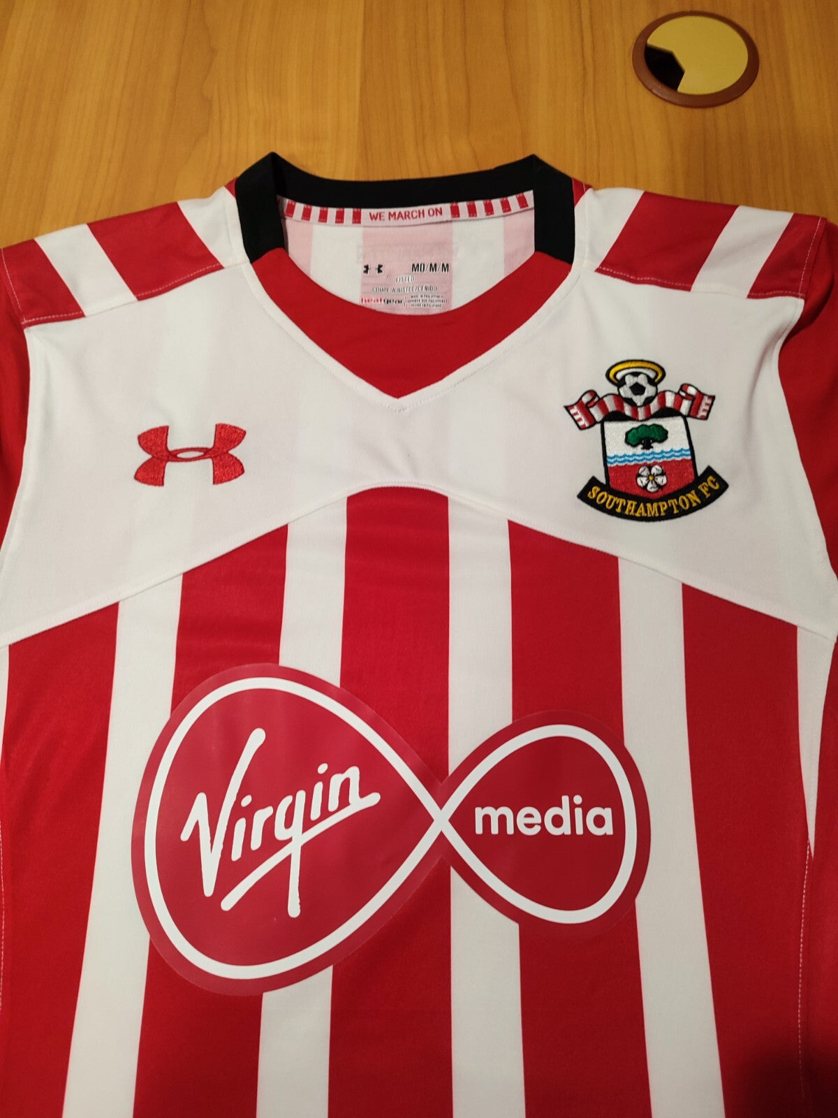 Southampton 2016 2017 home Size M Under Armour football shirt jersey Gabbiadini