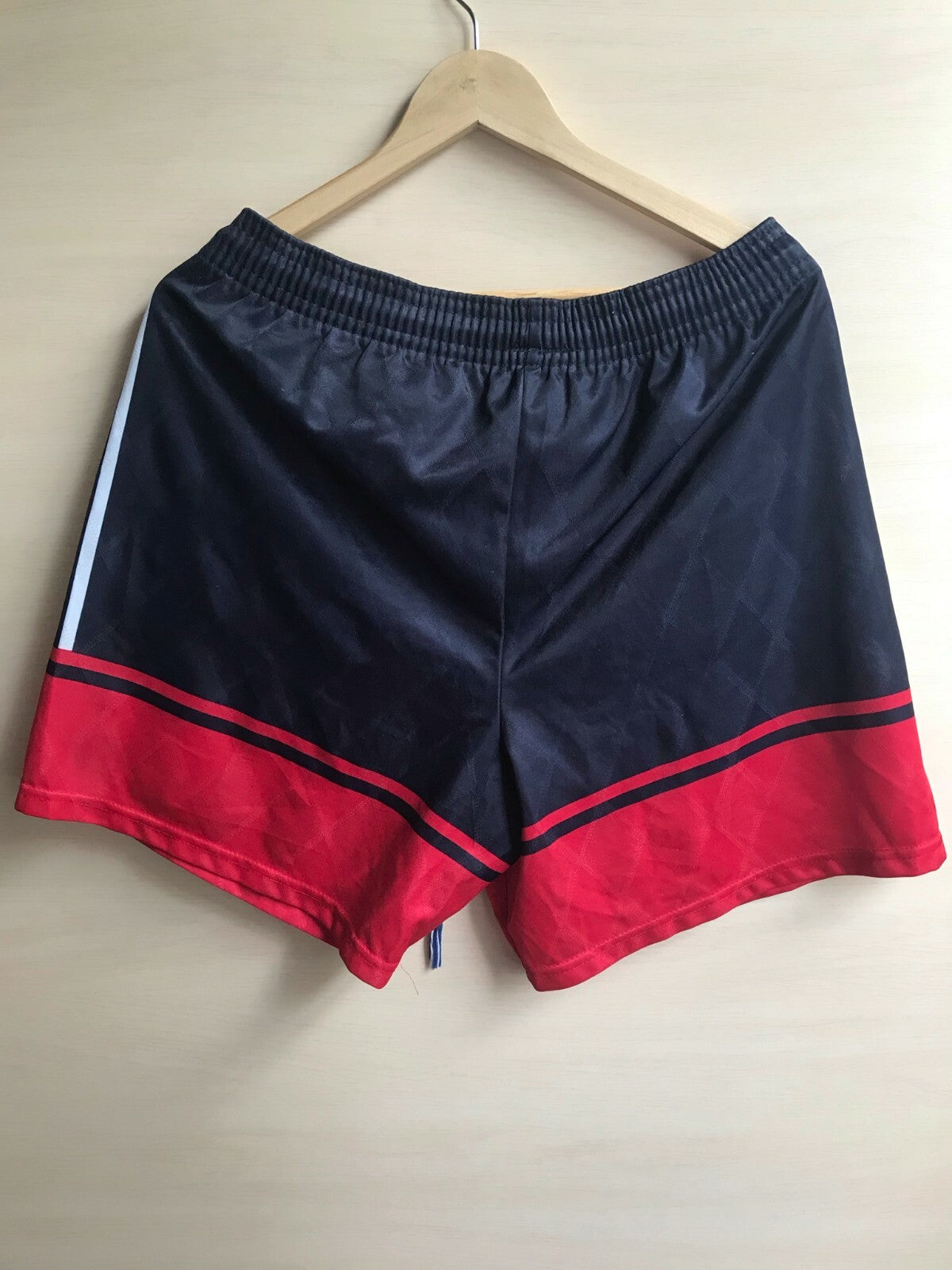 FC Bayern Munich 1997/1998/1999 away Size L Adidas football shorts soccer VTG