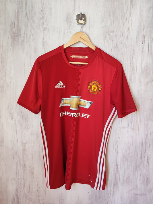 Manchester United 2016 2017 home Size M jersey soccer football shirt kit trikot
