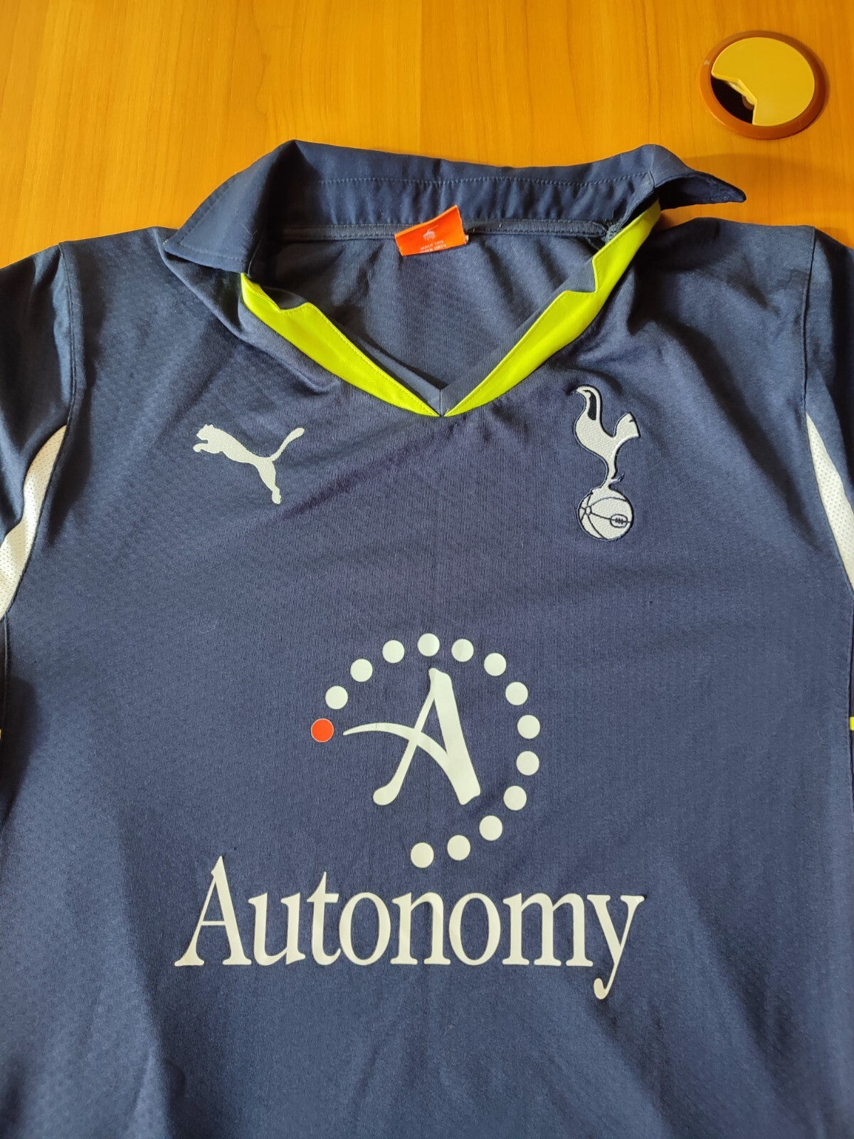 Tottenham Hotspur 2010 2011 third Sz S shirt jersey soccer kit 3rd Puma football