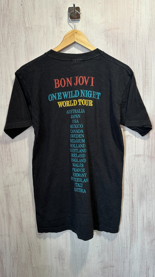 VINTAGE Bon Jovi World tour 2001 One wild night Size S tee t-shirt Screen Stars