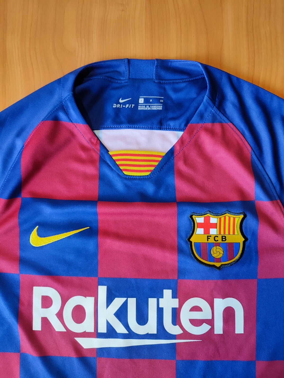 FC Barcelona 2019 2020 home Sz S Nike shirt jersey kit soccer tee football Messi