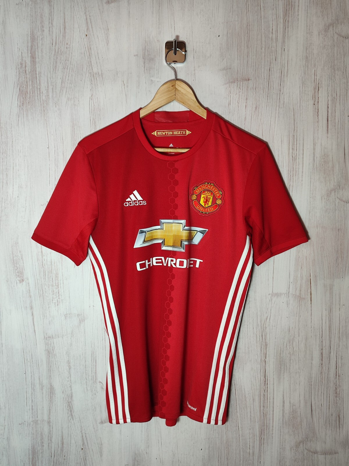 Manchester United 2016 2017 home Sz S Adidas football soccer shirt jersey maglia