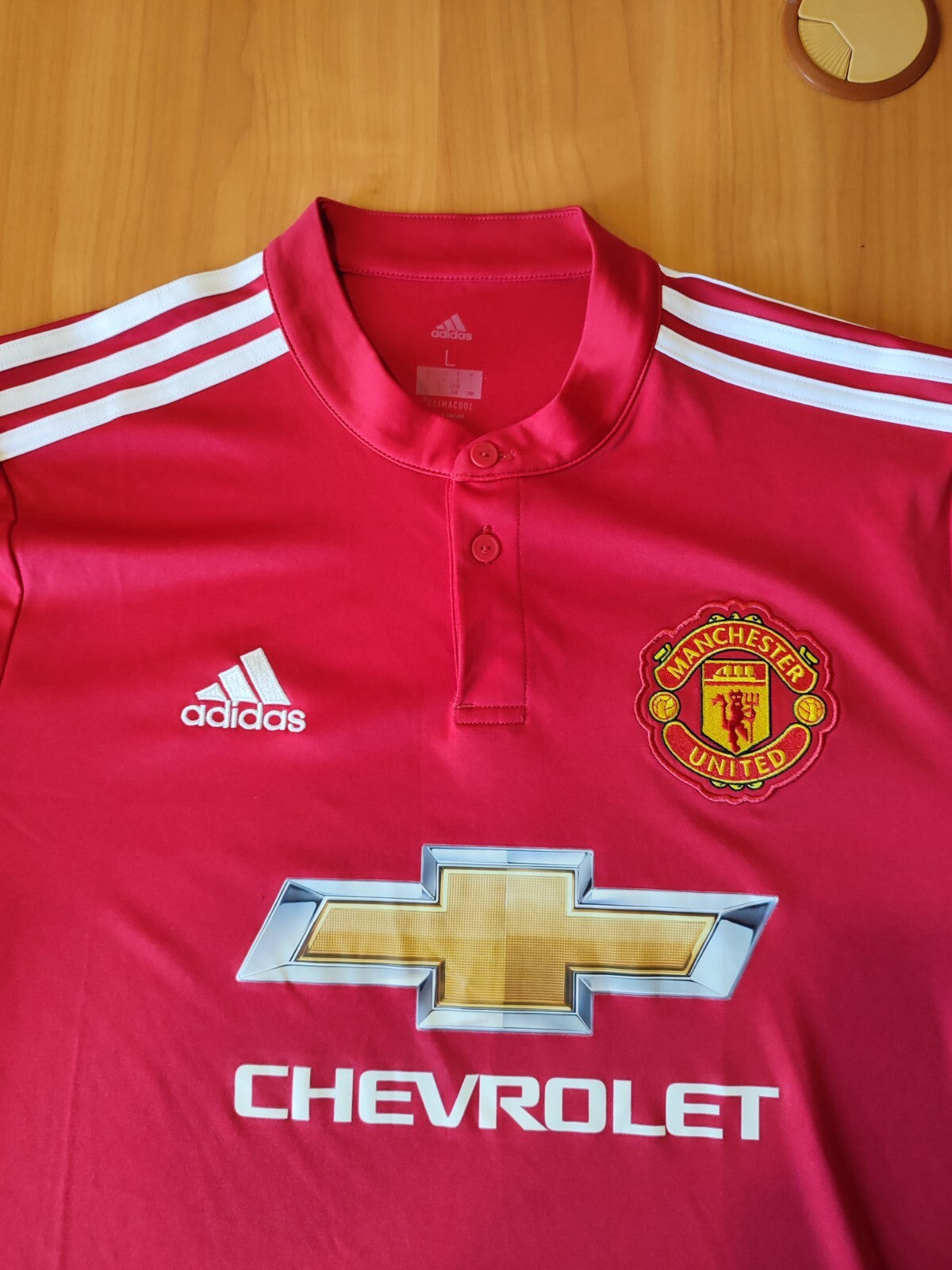 Manchester United 2017 2018 home Size L Adidas soccer shirt jersey football kit