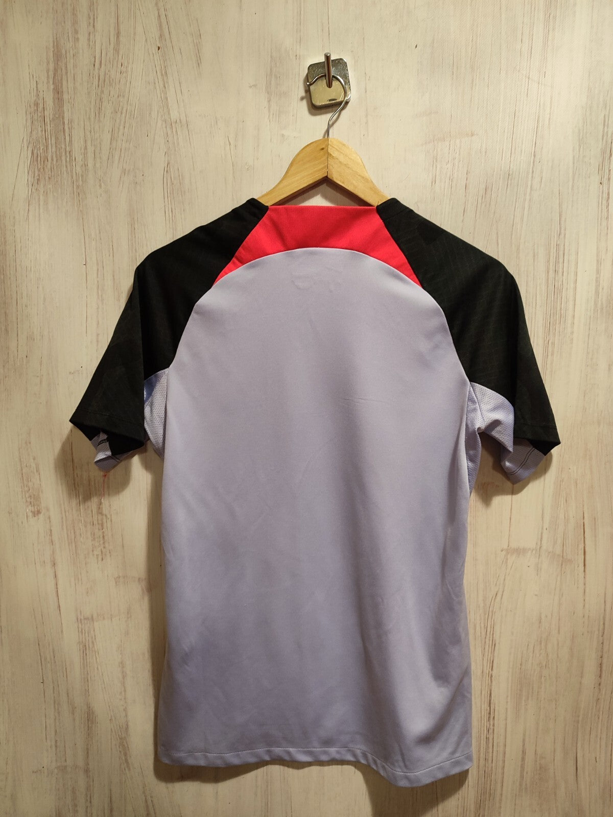 FC Liverpool 2022 2023 training Size S Nike shirt soccer football jersey kit tee