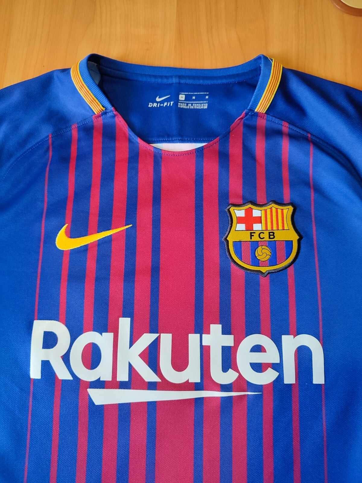 FC Barcelona 2017 2018 home Sz M Nike shirt jersey soccer football kit tee Messi