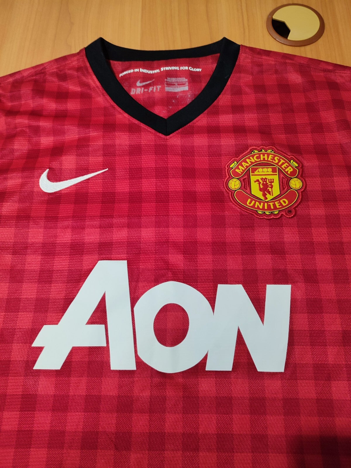 Manchester United 2012 2013 home Size L Nike shirt jersey football kit tee James