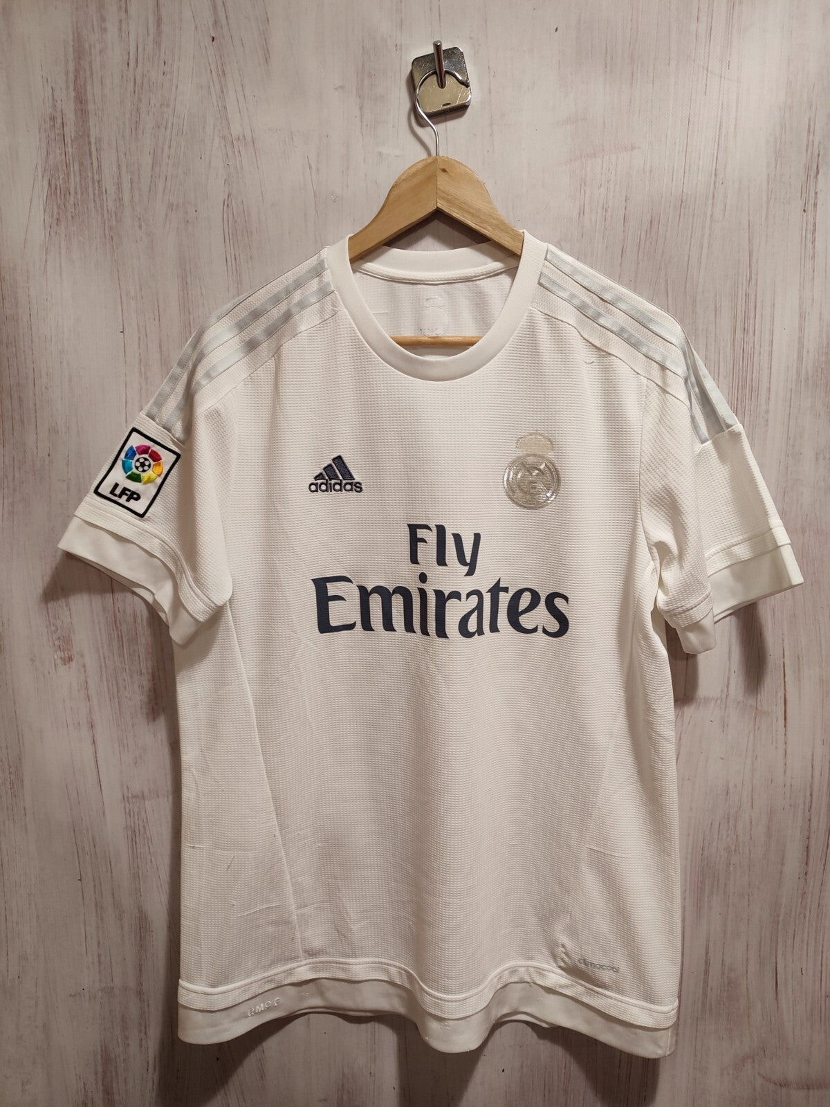 Real Madrid 2015 2016 home Size L soccer shirt jersey football kit trikot Adidas