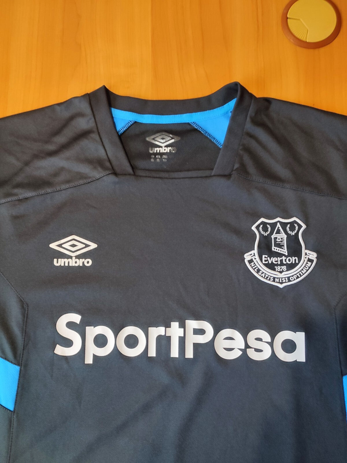 FC Everton 2019 2020 training Size XL Umbro soccer shirt jersey football kit tee