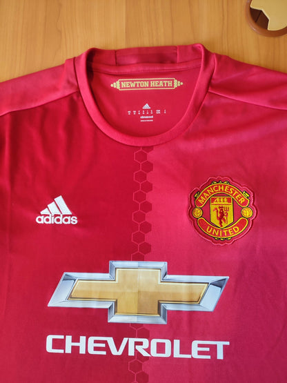 Manchester United 2016 2017 home Size M jersey soccer football shirt kit Adidas