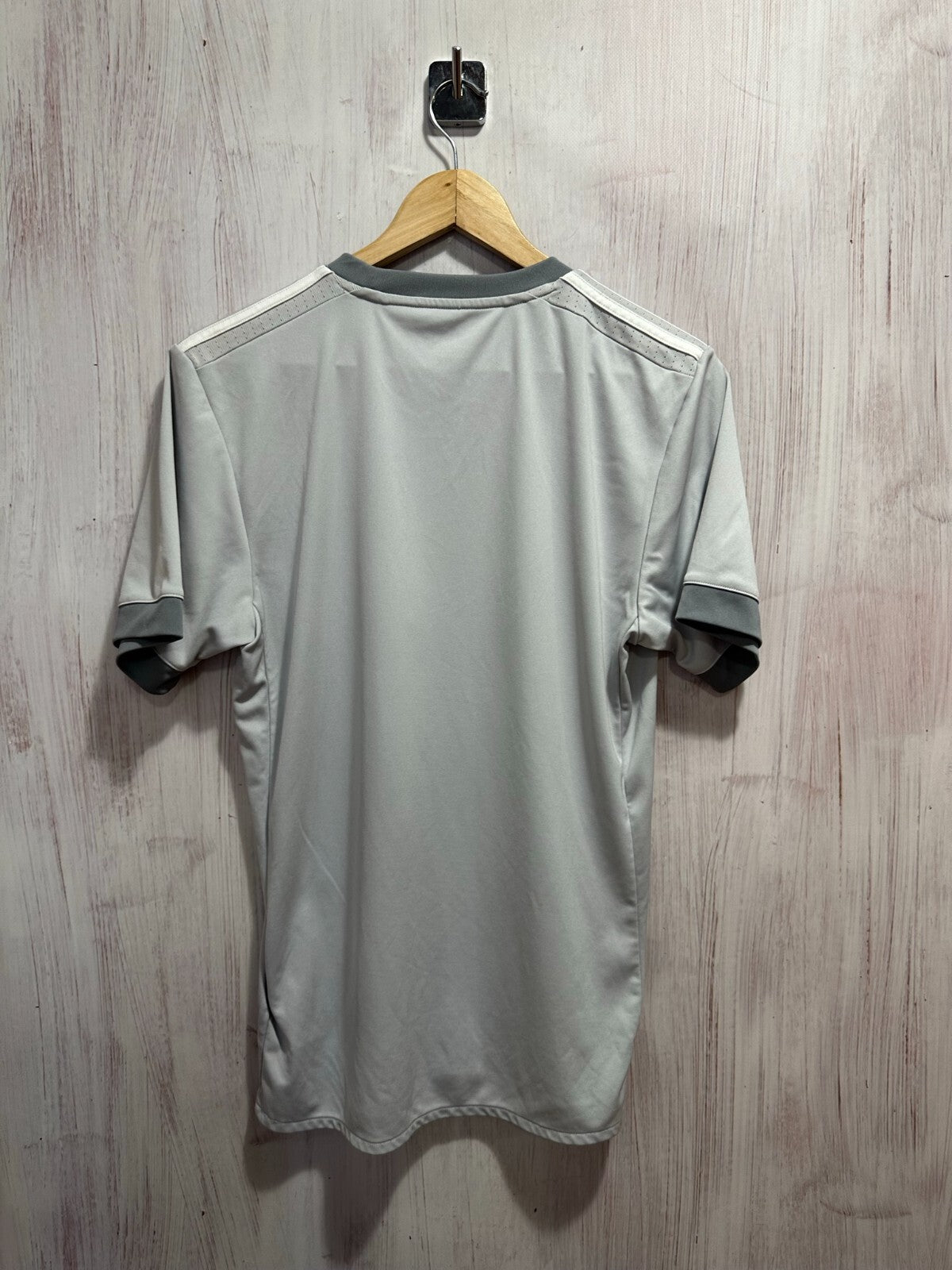 Manchester United 2017 2018 3rd Size S football soccer shirt jersey kit third