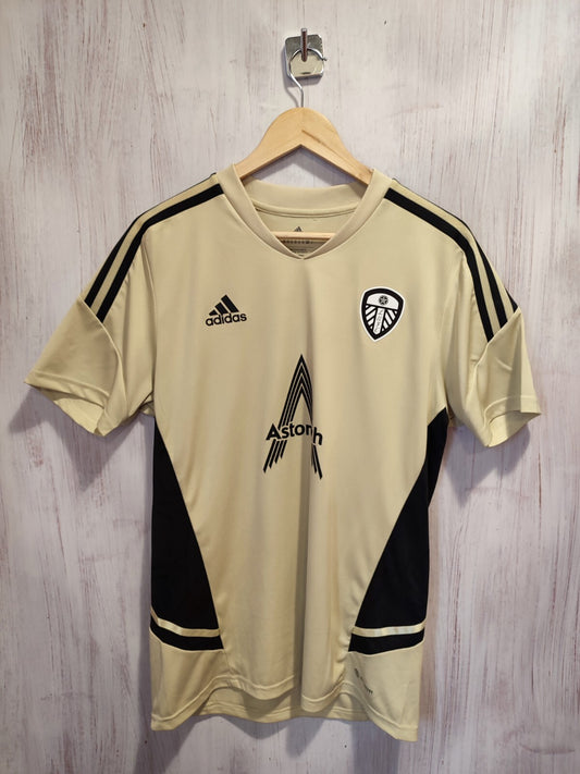 FC Leeds United 2022 2023 training Sz M jersey shirt soccer football kit trikot