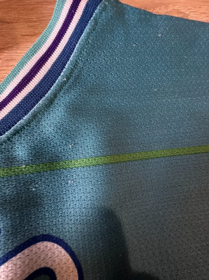 Charlotte Hornets  #1 Muggsy Bogues Size S Champion basketball shirt jersey kit