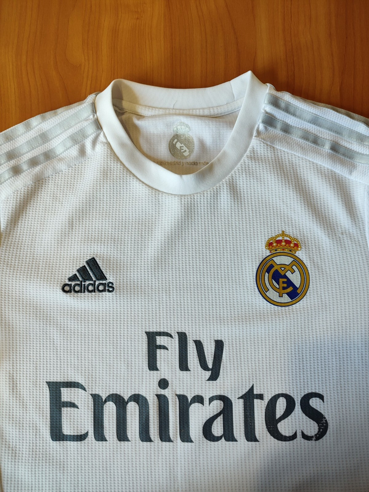 Real Madrid 2015 2016 home Size S soccer shirt jersey football tee kit Adidas