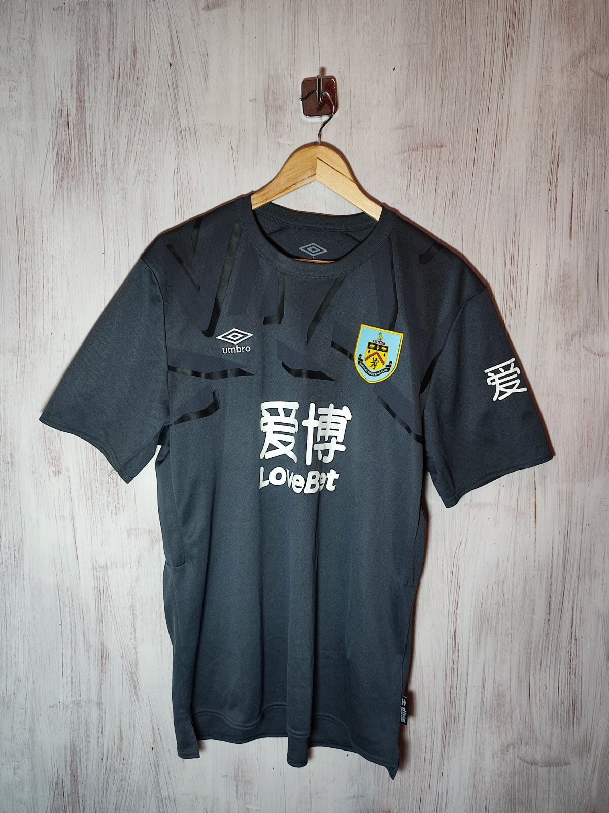 Burnley FC 2019 2020 goalkeeper Sz XL Umbro football shirt soccer jersey kit GK