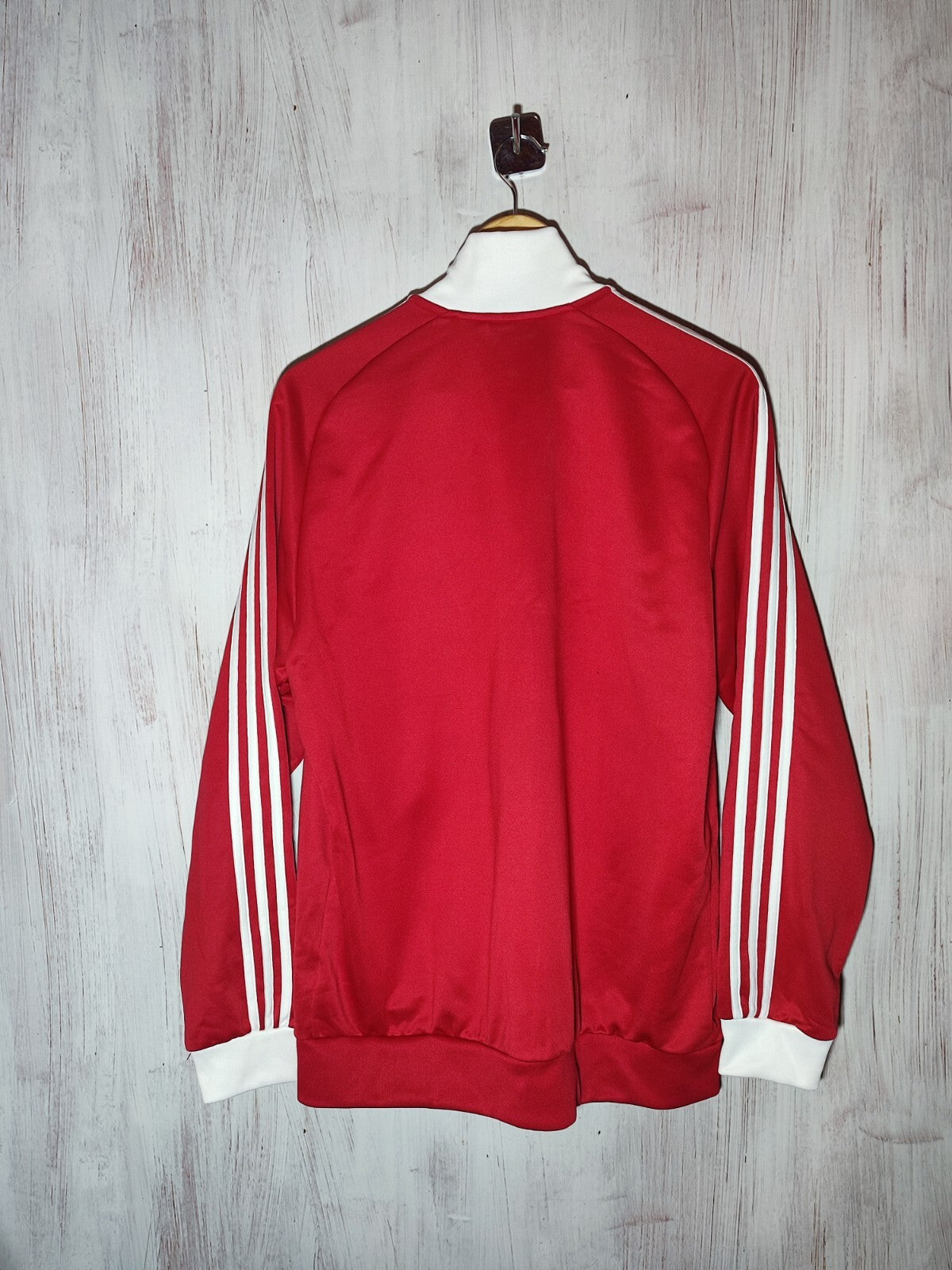 Manchester United 2022 2023 Size L soccer kit football jacket zip suit training