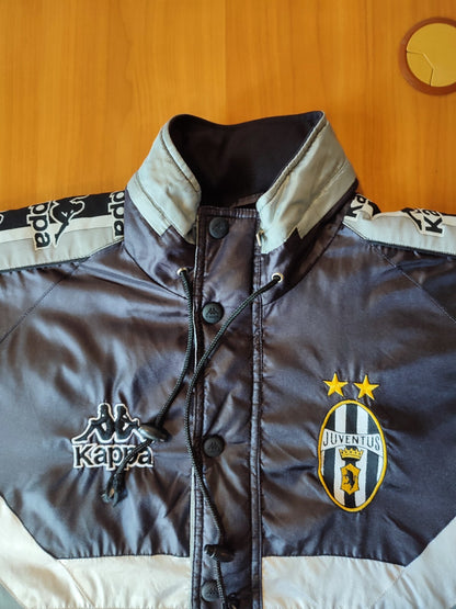 Juventus 1995 1996 1997 Size L Kappa football soccer jacket bench coat VINTAGE