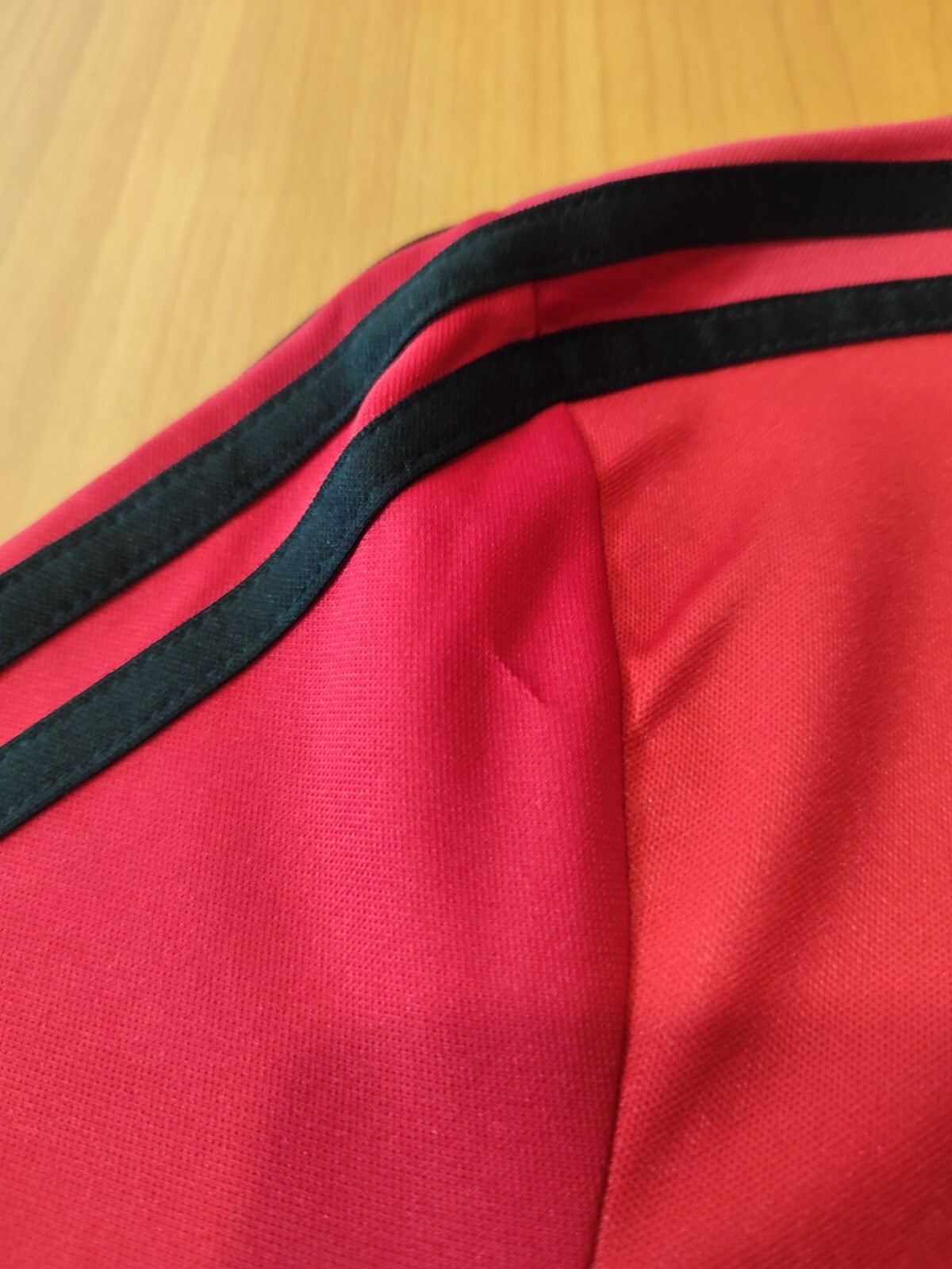 Manchester United 2015 2016 training Size M Adidas soccer shirt football kit tee